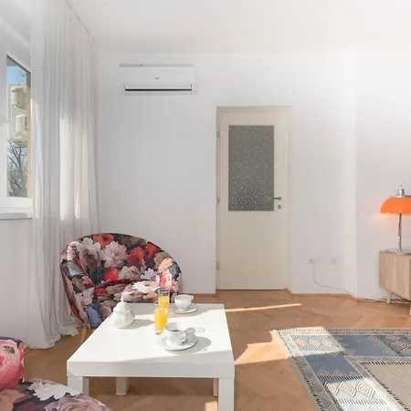 Apartment Tana Pula Exterior photo